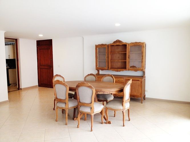 Apartamento de 3 alcobas en arriendo en Loma Benedictinos, Envigado, 142 m² · foto 7 de 18