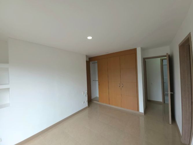 Apartamento de 2 alcobas en venta en Bosques De Pinares, Armenia, 70 m² · foto 9 de 24