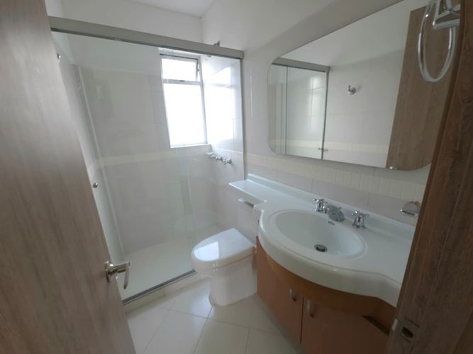 Apartamento de 2 alcobas en venta en Bosques De Pinares, Armenia, 70 m² · foto 11 de 24