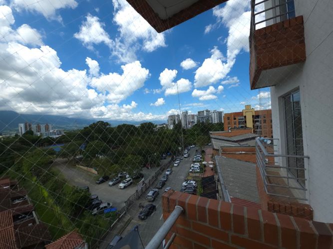 Apartamento de 2 alcobas en venta en Bosques De Pinares, Armenia, 70 m² · foto 17 de 24