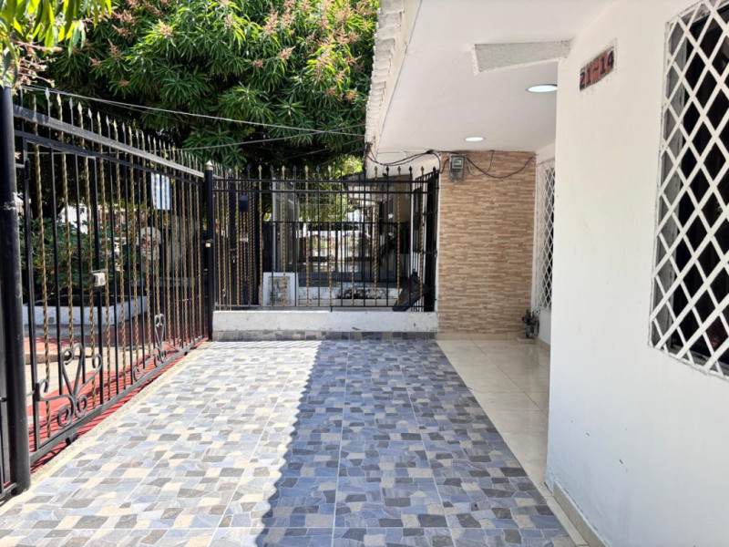 Casa en venta en El Carmen, Barranquilla · foto 2 de 23
