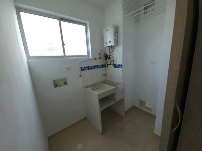 Apartamento de 2 alcobas en venta en Bosques De Pinares, Armenia, 70 m² · foto 24 de 24