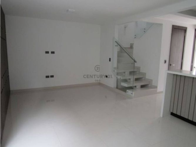 Casa de 3 alcobas en venta en Ub. Alferez Real, Jamundí, 155 m² · foto 11 de 24