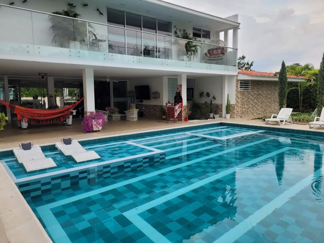 Casa de 7 alcobas en venta en Las Mercedes, Jamundí, 1300 m² · foto 13 de 24