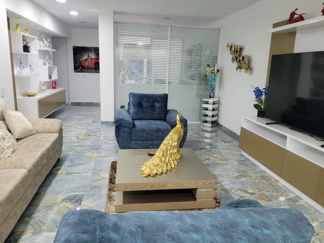 Casa de 7 alcobas en venta en Las Mercedes, Jamundí, 1300 m² · foto 22 de 24