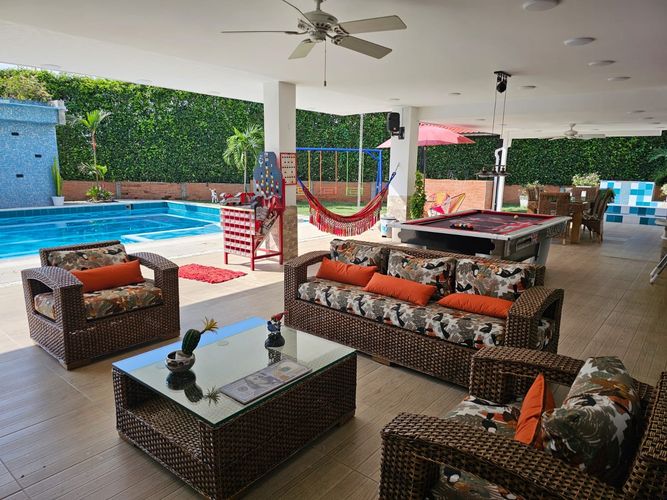 Casa de 7 alcobas en venta en Las Mercedes, Jamundí, 1300 m² · foto 8 de 24