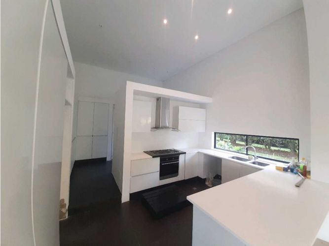 Casa de 3 alcobas en venta en San Cayetano, La Calera, 320 m² · foto 5 de 24