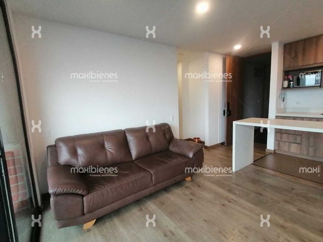 Apartamento de 2 alcobas en venta en El Trianon, Envigado, 86 m² · foto 3 de 17