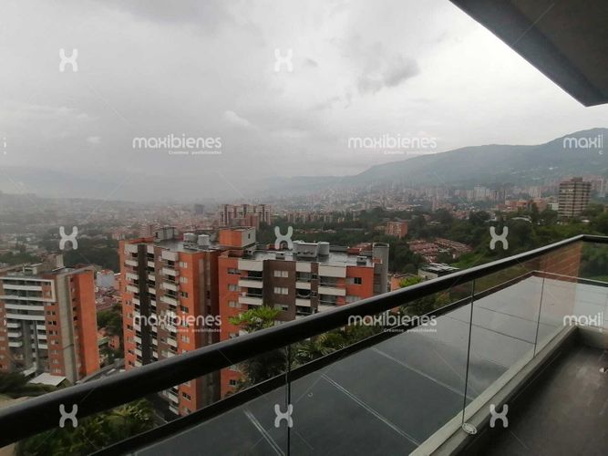 Apartamento de 2 alcobas en venta en El Trianon, Envigado, 86 m² · foto 6 de 17