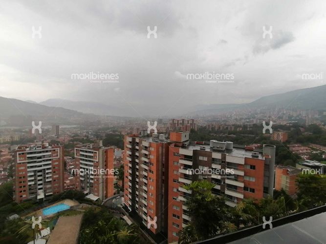 Apartamento de 2 alcobas en venta en El Trianon, Envigado, 86 m² · foto 8 de 17