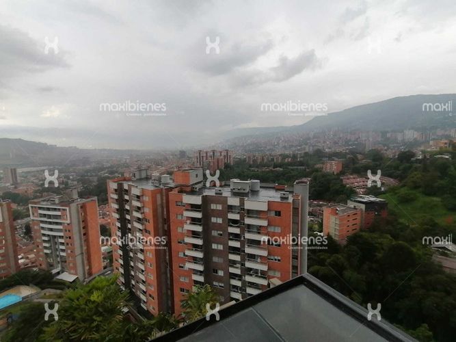 Apartamento de 2 alcobas en venta en El Trianon, Envigado, 86 m² · foto 9 de 17
