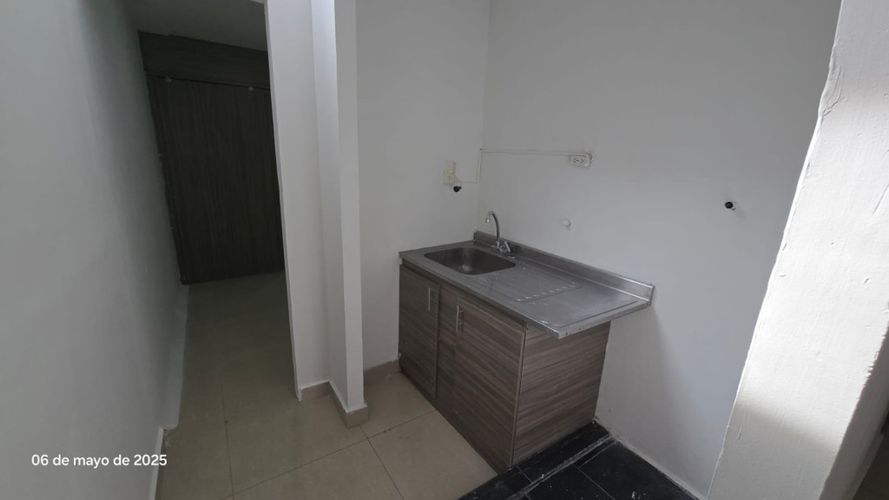 Local en arriendo en Aves Maria, Sabaneta, 141 m² · foto 17 de 18