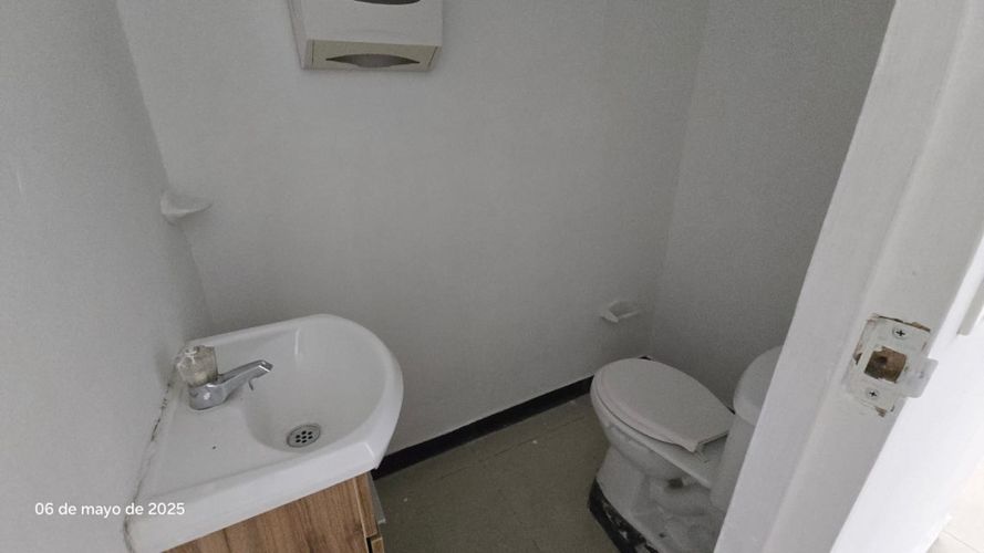 Local en arriendo en Aves Maria, Sabaneta, 141 m² · foto 18 de 18