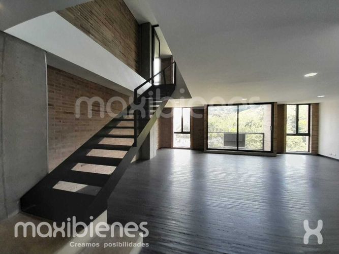 Oficina en arriendo en Lalinde, Medellín, 145 m² · foto 2 de 18