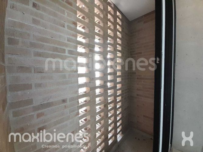 Oficina en arriendo en Lalinde, Medellín, 145 m² · foto 6 de 18