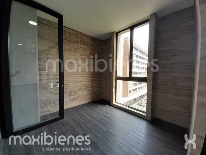 Oficina en arriendo en Lalinde, Medellín, 145 m² · foto 7 de 18