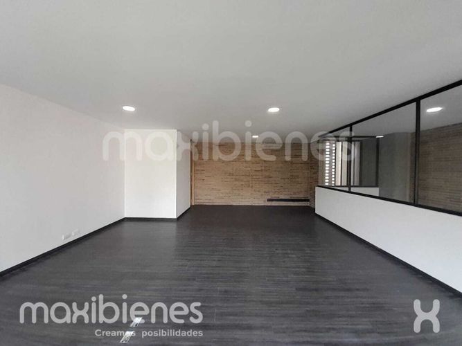 Oficina en arriendo en Lalinde, Medellín, 145 m² · foto 9 de 18