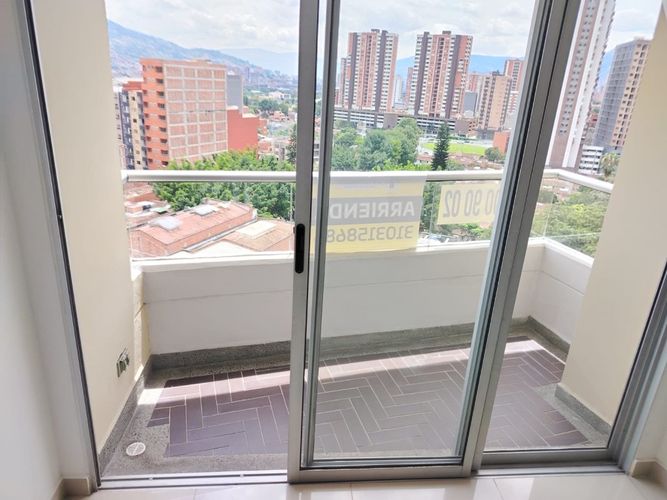 Apartamento de 2 alcobas en arriendo en Aves Maria, Sabaneta, 64 m² · foto 5 de 19