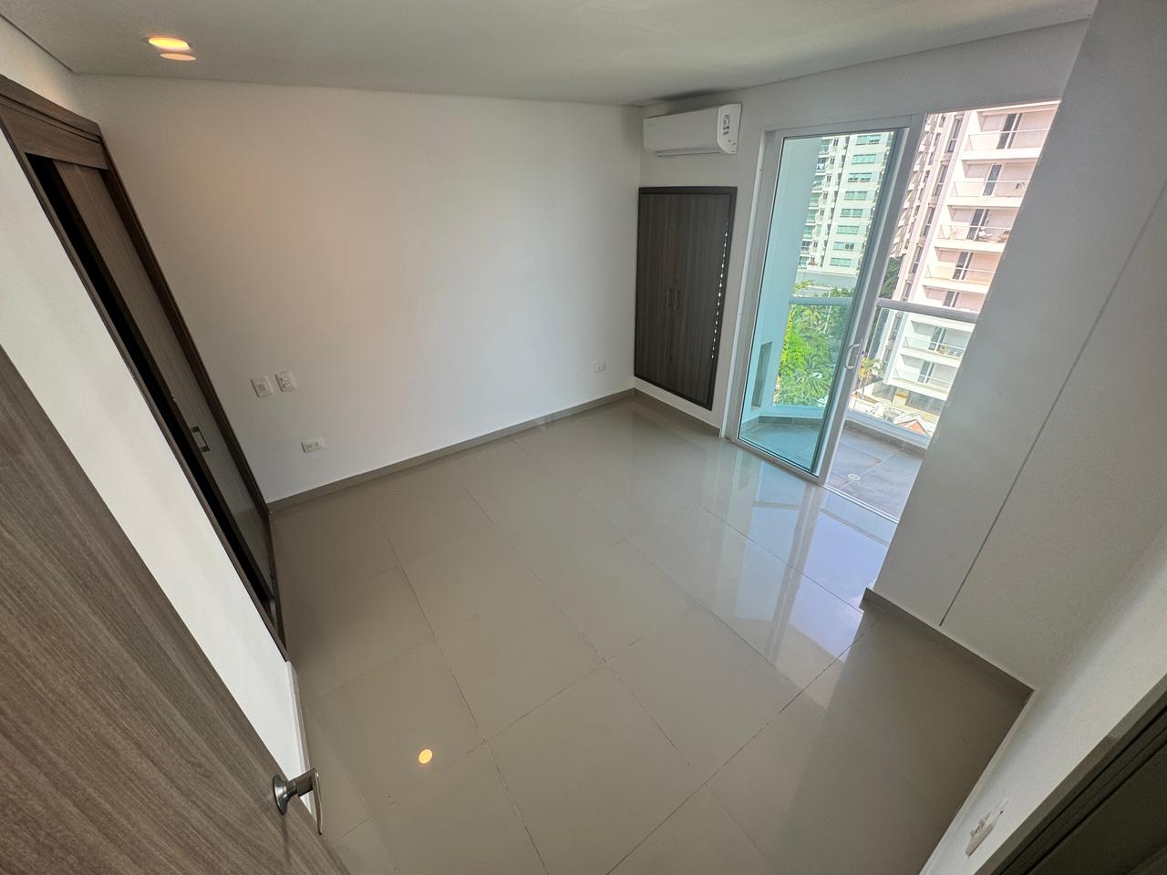 Apartamento en venta en Cielo Mar, Cartagena · foto 13 de 21