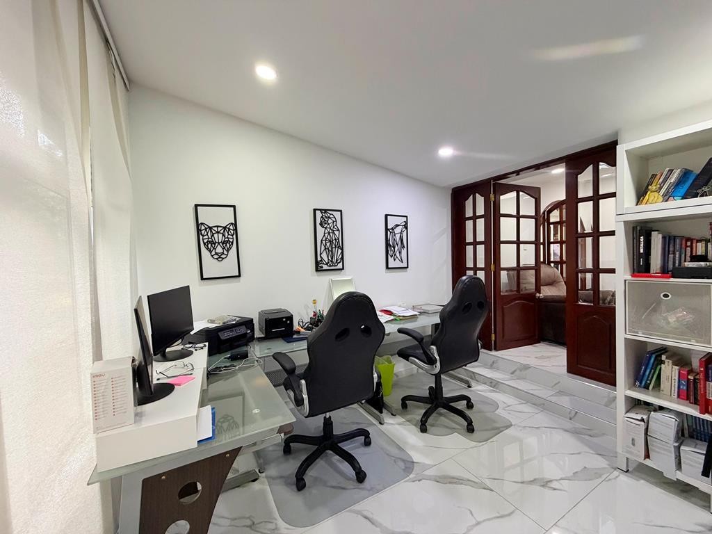 Casa en venta en Niza Cordoba, Bogotá · foto 9 de 24