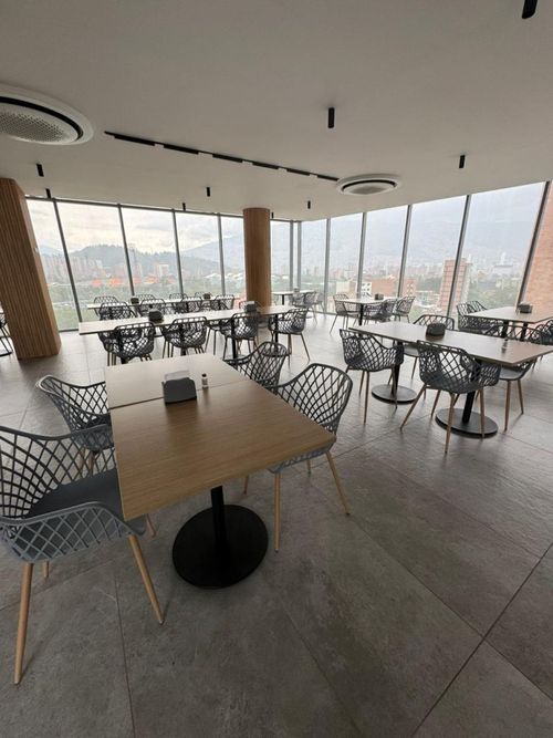 Oficina en arriendo en El Velódromo, Medellín, 270 m² · foto 12 de 24