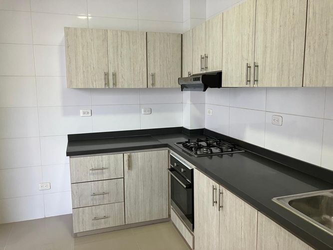 Casa de 3 alcobas en venta en Pradomar, Puerto Colombia, 167 m² · foto 8 de 24