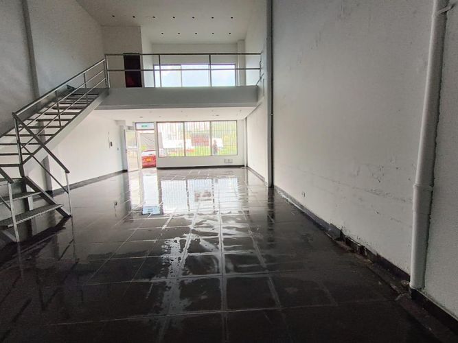Bodega en arriendo en Centro, La Estrella, 126 m² · foto 5 de 11