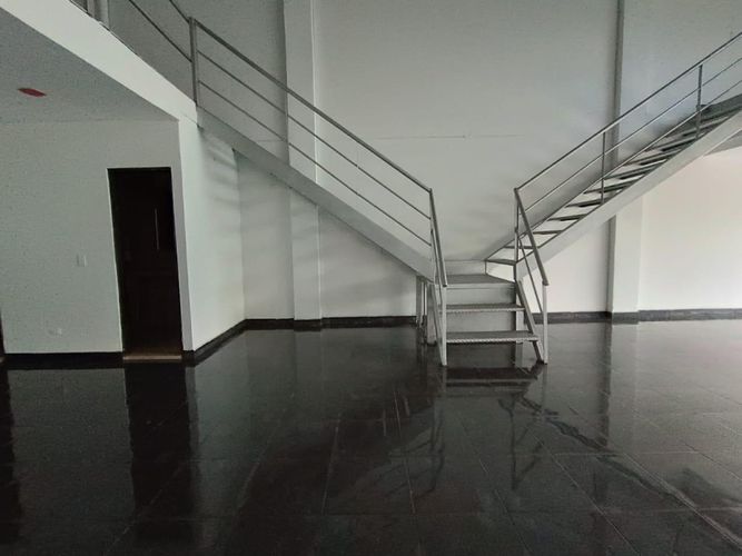 Bodega en arriendo en Centro, La Estrella, 126 m² · foto 7 de 11