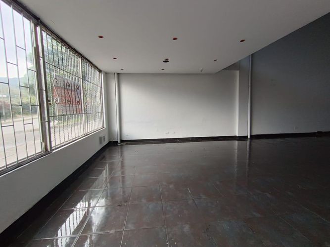 Bodega en arriendo en Centro, La Estrella, 126 m² · foto 10 de 11