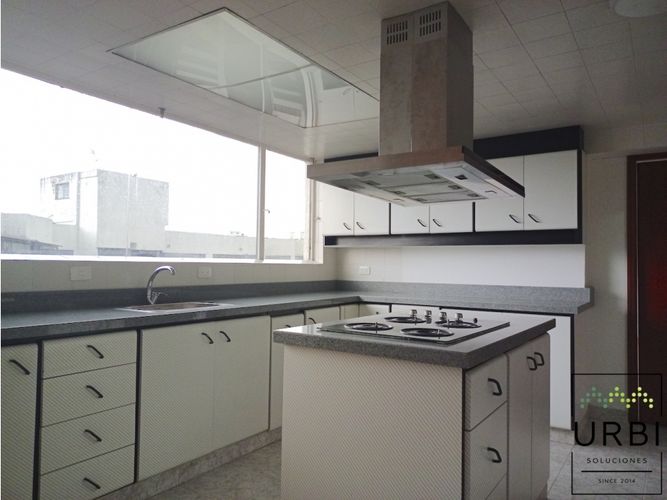 Apartamento en venta en Santa Barbara, Bogotá · foto 7 de 20