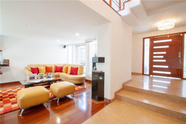 Casa en venta en Santa Ana, Bogotá · foto 5 de 23