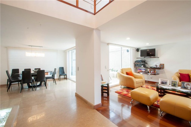 Casa en venta en Santa Ana, Bogotá · foto 6 de 23