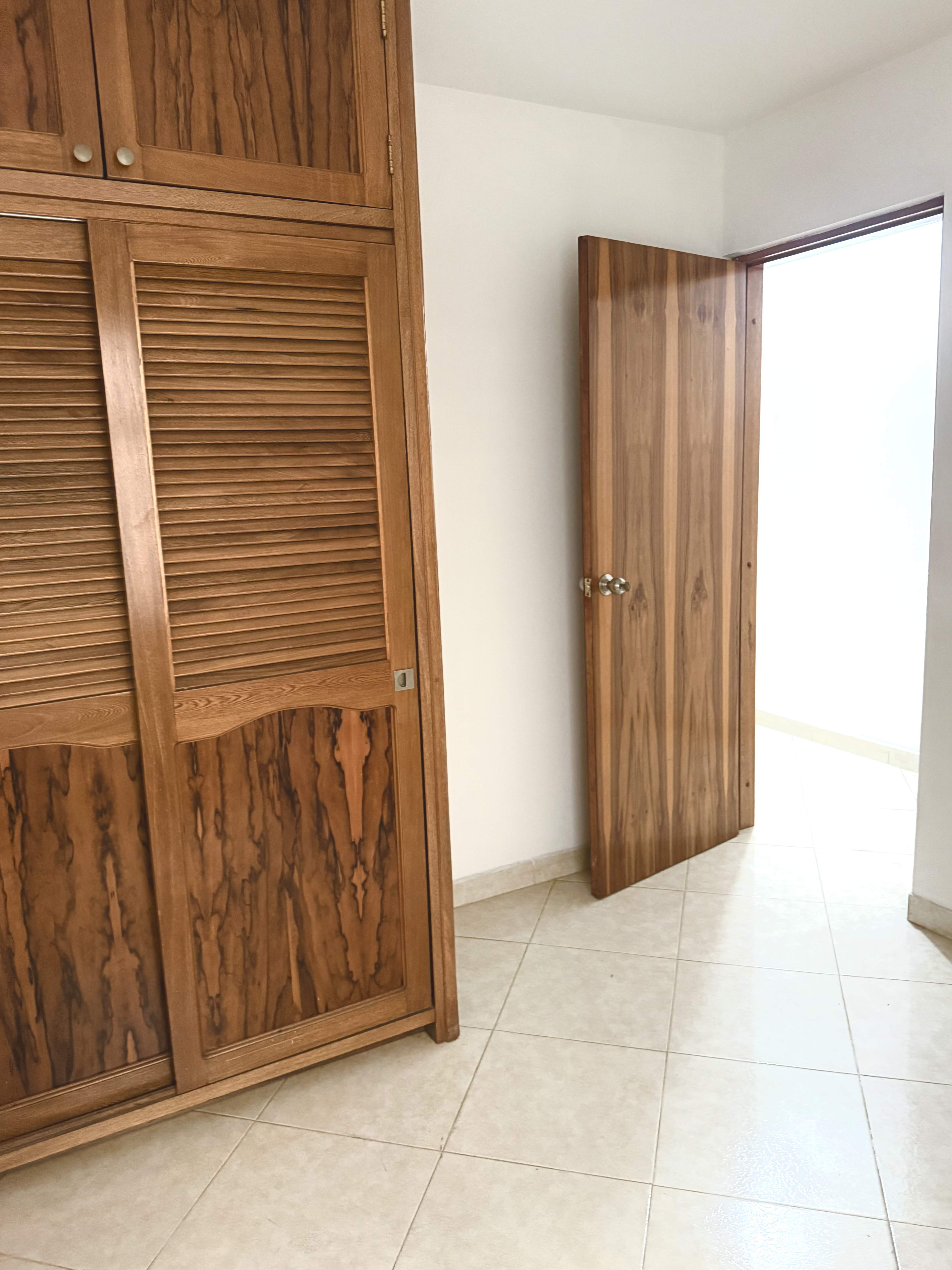 Apartamento en venta en Suramérica, Itagüí · foto 6 de 10