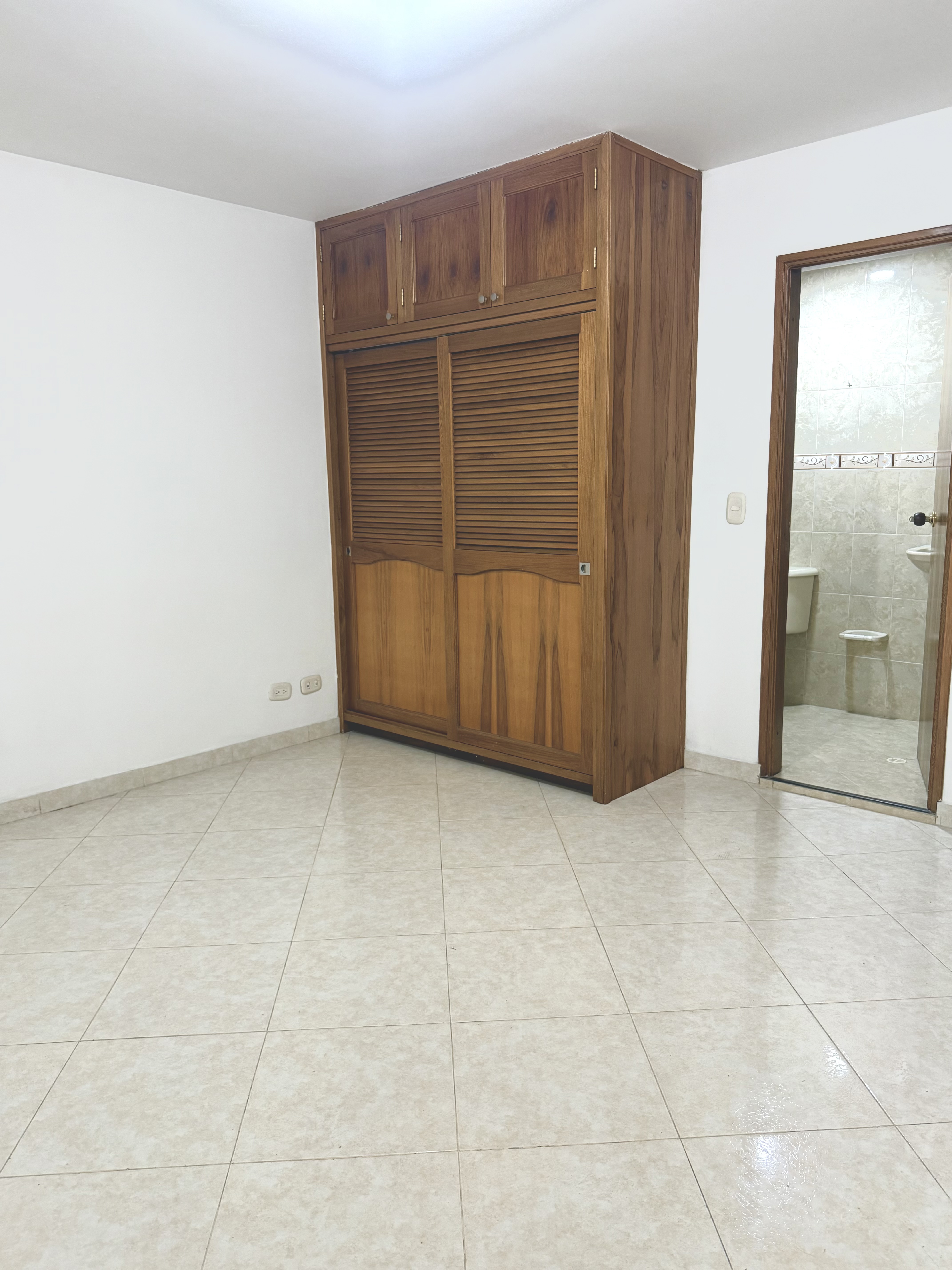 Apartamento en venta en Suramérica, Itagüí · foto 8 de 10