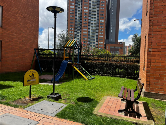 Apartamento de 3 alcobas en venta en Ciudad Alsacia, Bogotá, 87 m² · foto 8 de 24