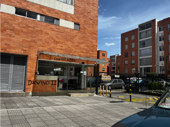Apartamento de 3 alcobas en venta en Ciudad Alsacia, Bogotá, 87 m² · foto 14 de 24