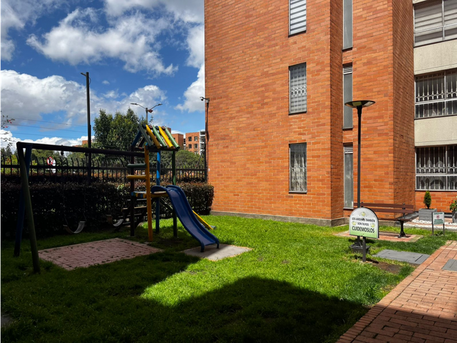 Apartamento de 3 alcobas en venta en Ciudad Alsacia, Bogotá, 87 m² · foto 17 de 24