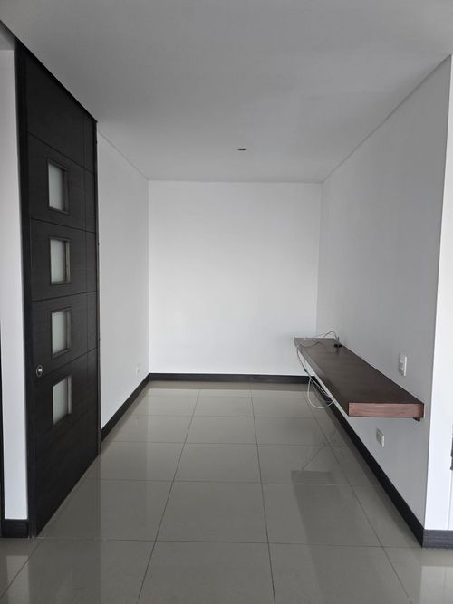 Apartamento de 3 alcobas en venta en Chipichape, Cali, 134 m² · foto 8 de 19
