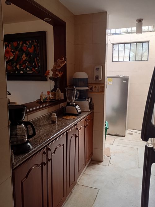 Casa de 4 alcobas en venta en La Flora, Cali, 180 m² · foto 2 de 18
