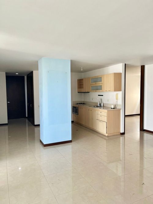 Apartamento de 2 alcobas en venta en Versalles, Cali, 80 m² · foto 9 de 15
