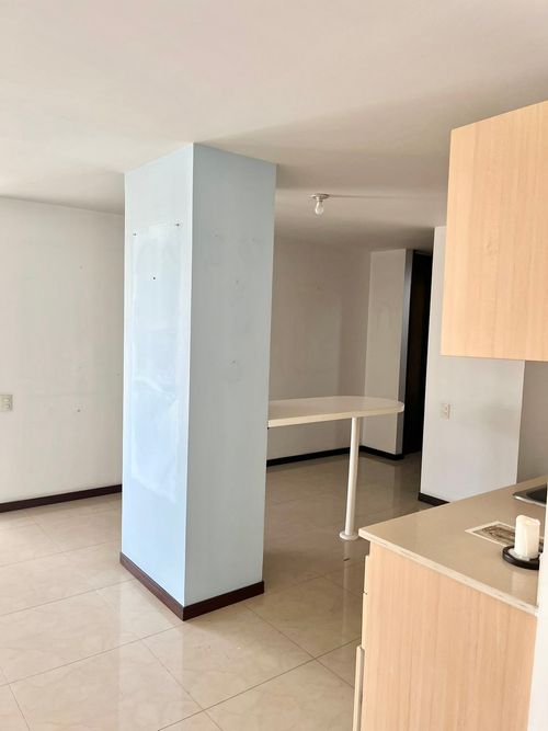 Apartamento de 2 alcobas en venta en Versalles, Cali, 80 m² · foto 14 de 15