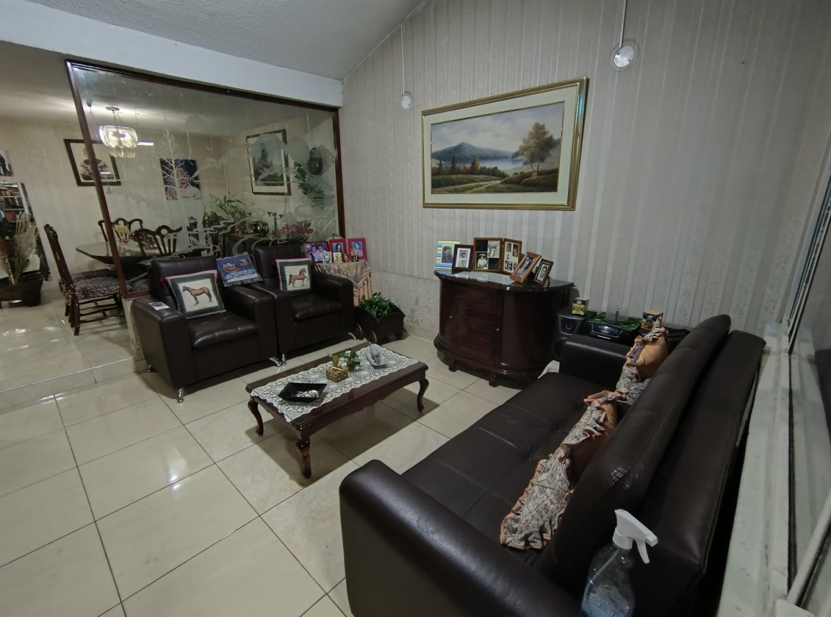 Casa en venta en Villa Claudia, Bogotá · foto 4 de 20
