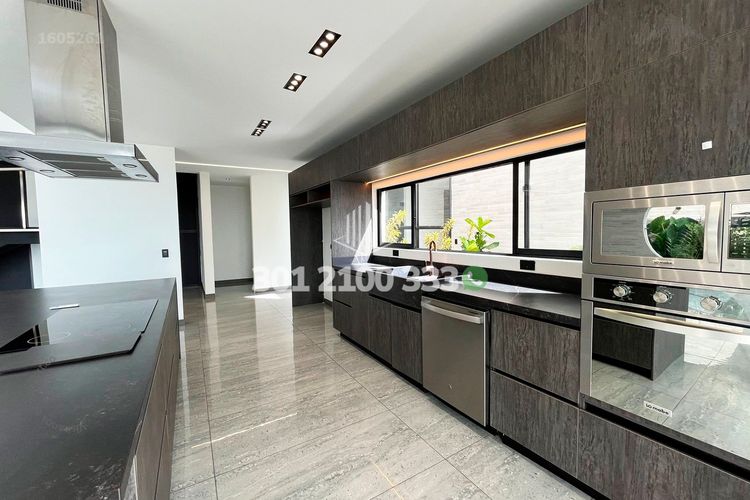 Casa de 6 alcobas en venta en Las Palmas, Medellín, 700 m² · foto 8 de 24