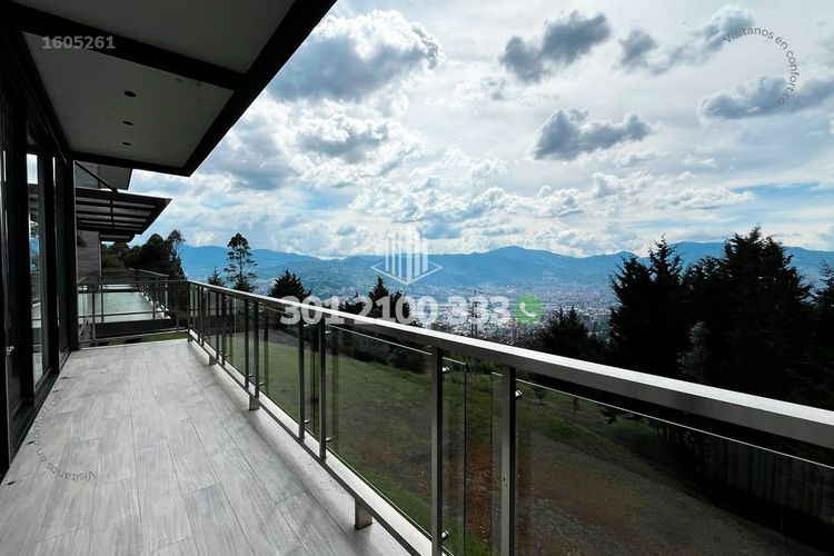 Casa de 6 alcobas en venta en Las Palmas, Medellín, 700 m² · foto 19 de 24