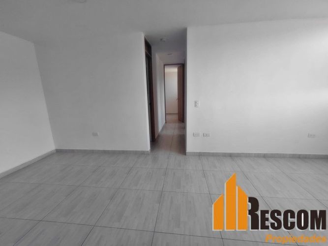 Apartamento de 3 alcobas en venta en Centro, Rionegro, 60 m² · foto 5 de 21