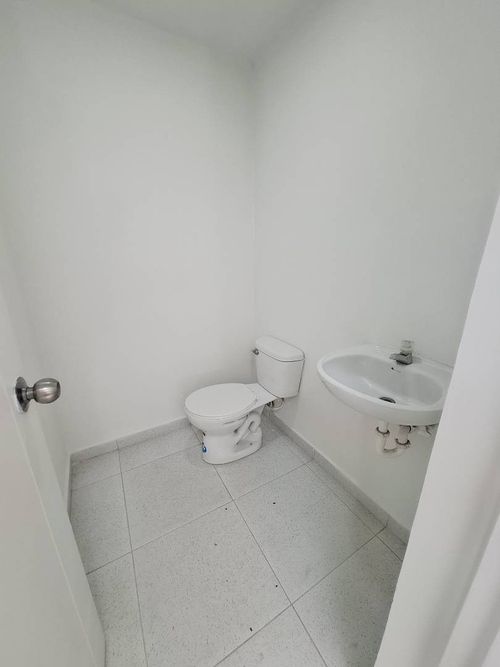 Local en arriendo en Boston, Medellín, 160 m² · foto 20 de 24