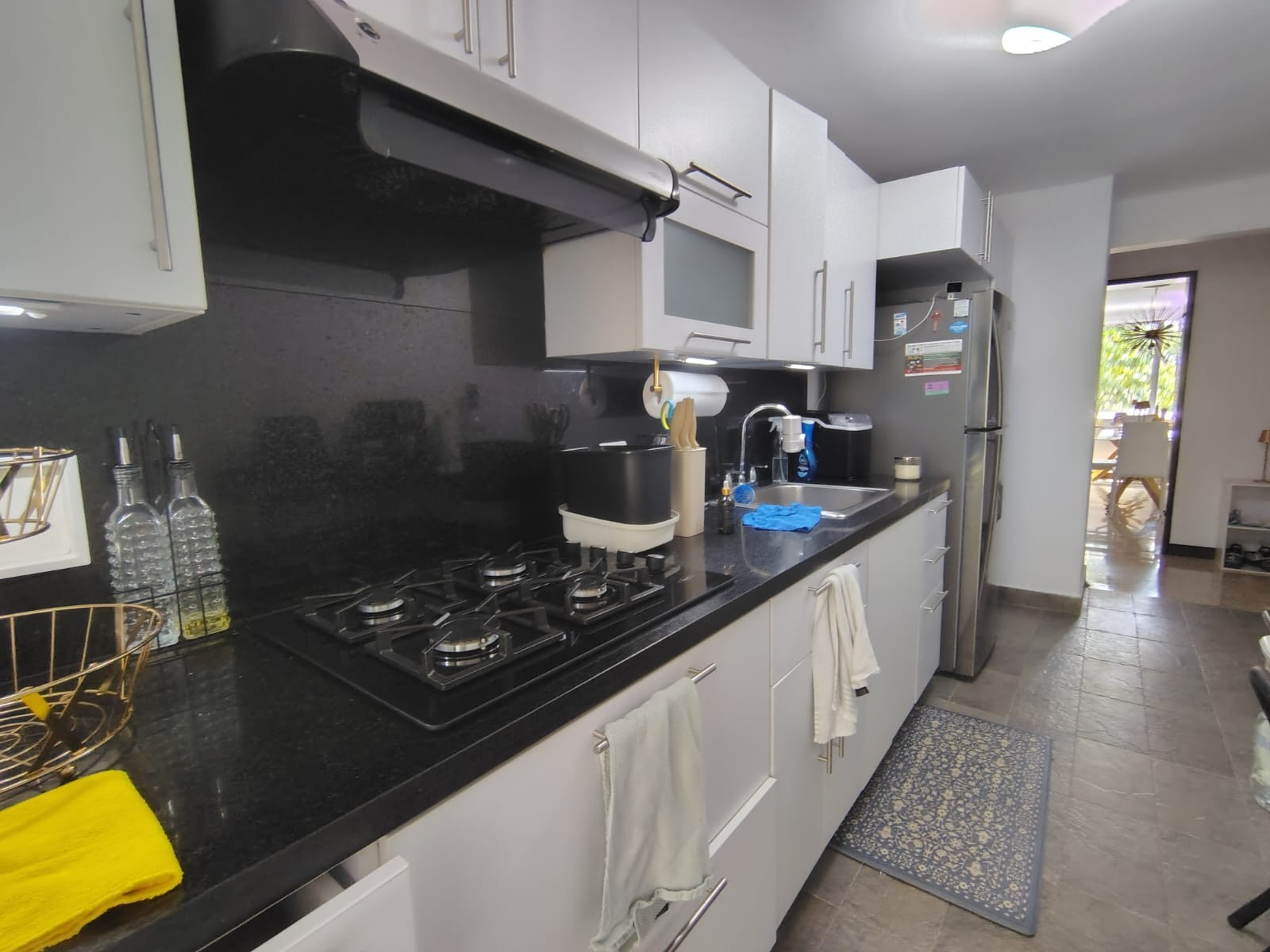 Apartamento en arriendo en El Poblado, Medellín · foto 7 de 18