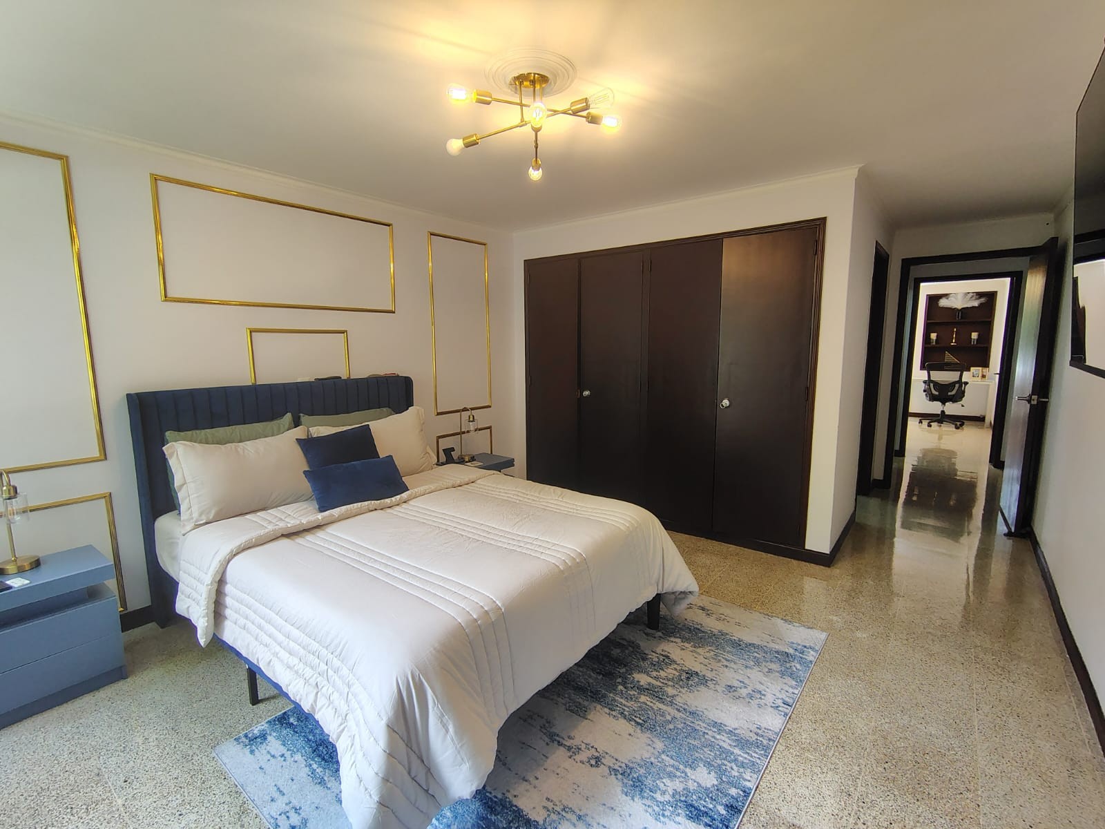 Apartamento en arriendo en El Poblado, Medellín · foto 14 de 18