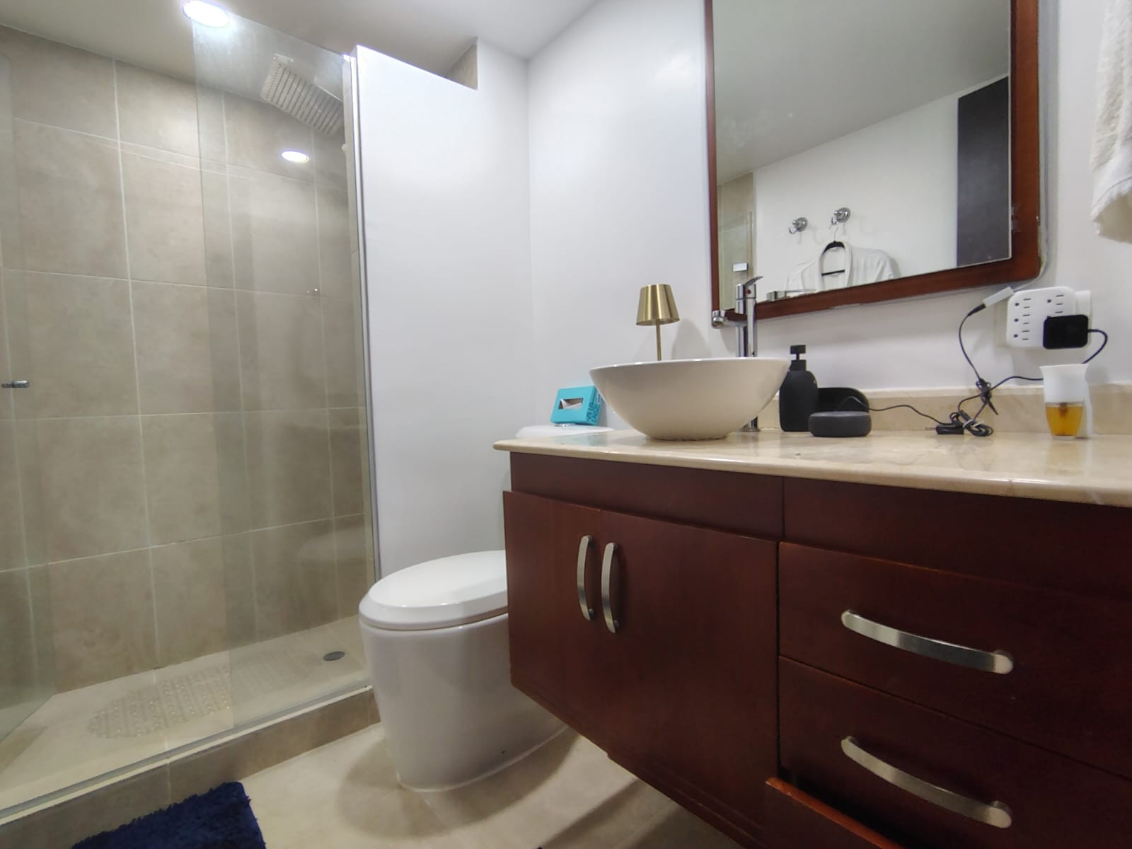 Apartamento en arriendo en El Poblado, Medellín · foto 16 de 18