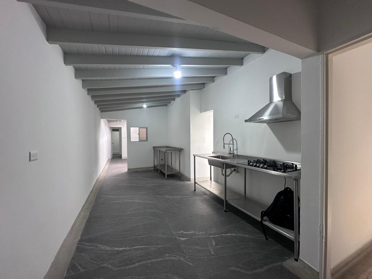 Casa en arriendo en Conquistadores, Medellín · foto 4 de 19